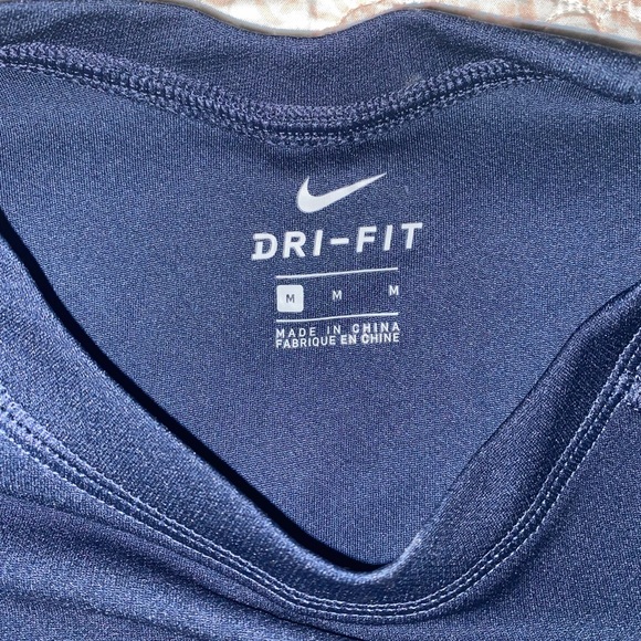 DRI-FIT Short Sleeve. - Picture 2 of 4